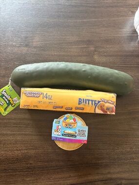 VIRAL DUMPLING BUTTER PICKLE SQUISHY BUNDLE